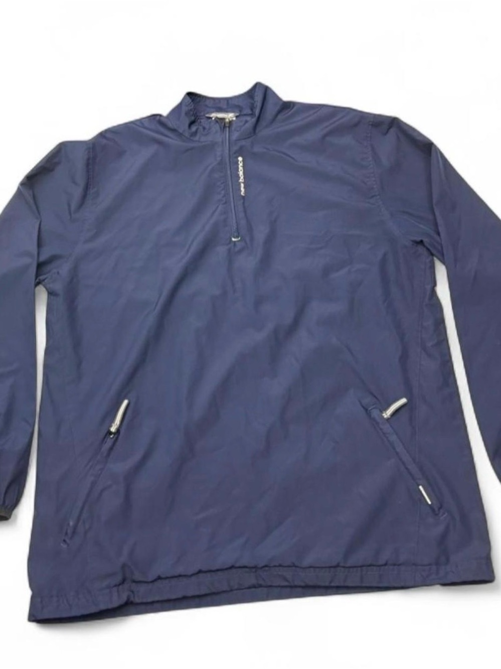New Balance Woman’s Sport Legacy Windbreaker in Navy Blue Marine
Size XL